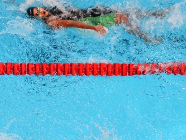 Etiene Medeiros consegue sua vaga para a decis&atilde;o dos 50m costas feminino(Imagem:Reprodu&ccedil;&atilde;o)