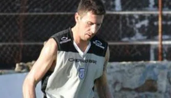 Éverton César é dúvida no time do Treze contra o  Cuiabá