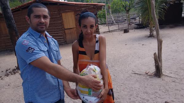 Famílias agraciadas com cestas básicas da Fundac(Imagem:Divulgação/Fundac)