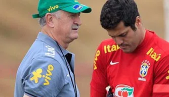 Felipão não contará com Julio César contra Coreia do Sul e Zâmbia.