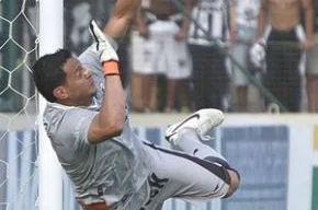 Fernando Henrique está suspenso para jogo contra  o Guaratinguetá