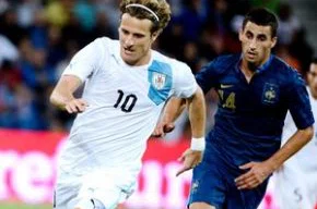 Forlán já disputou cinco partidas pelo Inter