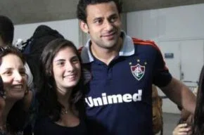 Fred com fãs