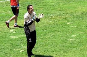 Fred tirou onda de goleiro no treino do Flu