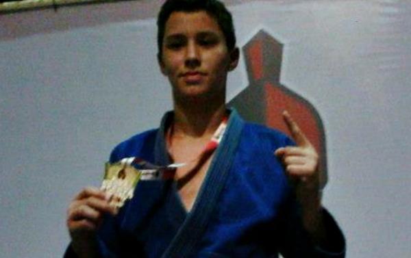 Gabriel Diniz, de 15 anos, sofreu lesão grave e ainda está internado(Imagem:Reprodução)
