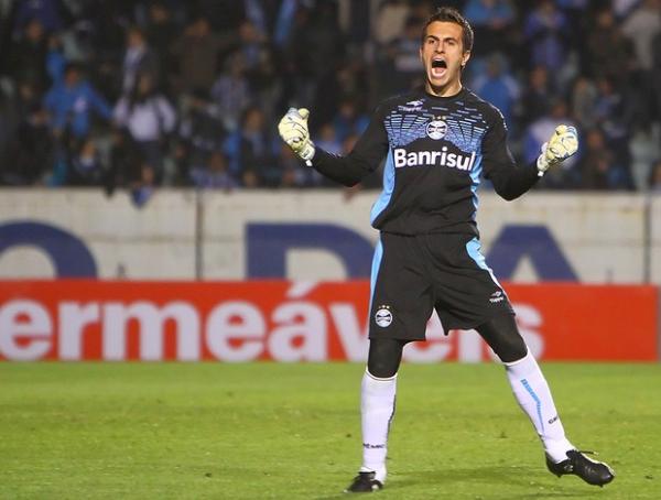 Goleiro usa a camisa 1 h&aacute; seis partidas(Imagem:Lucas Uebel, Divulga&ccedil;&atilde;o/Trato.TXT)