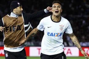 Guerrero comemora o gol no Mundial