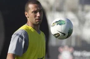 Guilherme, em treino do Corinthians no CT