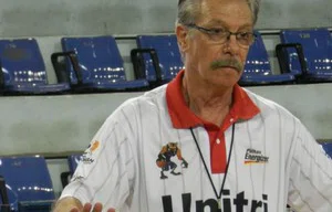 Hélio diz que jogo foi desastroso