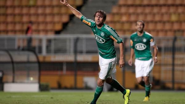 Henrique fez o segundo gol do Palmeiras (Imagem:Reprodu&ccedil;&atilde;o)