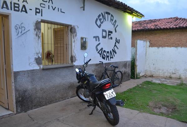 Homens assaltam bar, agridem senhora e s&atilde;o capturados pela pol&iacute;cia(Imagem:Proparnaiba)
