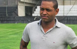 Jobson chegou a fazer um gol pelo Bota este ano