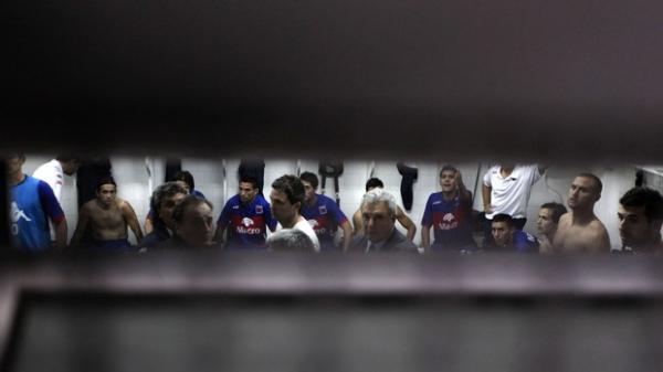 Jogadores do Tigre revoltados no vesti&aacute;rio(Imagem:Reprodu&ccedil;&atilde;o)