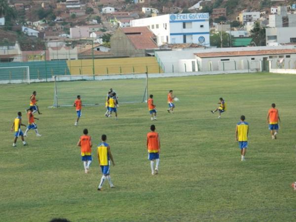 Jogadores teinam visando a partida deste s&aacute;bado(Imagem:Reprodu&ccedil;&atilde;o)