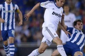 Kaka e Victor Sanchez, do Espanyol