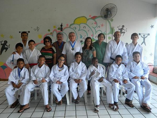 Karatecas picoenses(Imagem:Divulga&ccedil;&atilde;o)