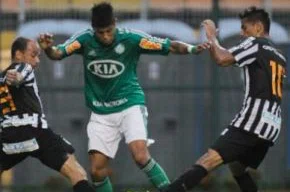 Leandro virou titular do Palmeiras após realizar boas exibições vindo do banco
