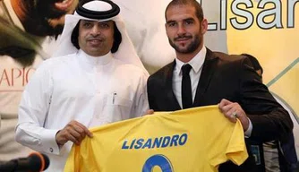 Lisandro López será o camisa 9 do Al Gharafa de Zico e Nenê