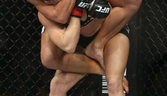 Liz Carmouche quase finalizou Ronda Rousey no UFC 157
