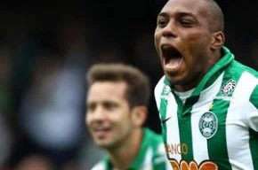 Luccas Claro comemora o gol que abriu o placar contra o Bahia