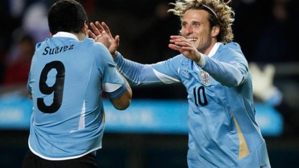 Lu&iacute;s Su&aacute;rez e Diego Forl&aacute;n(Imagem:Reprodu&ccedil;&atilde;o)