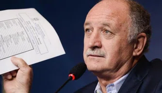 Luiz Felipe Scolari vai fazer última convocação antes da Copa do Mundo