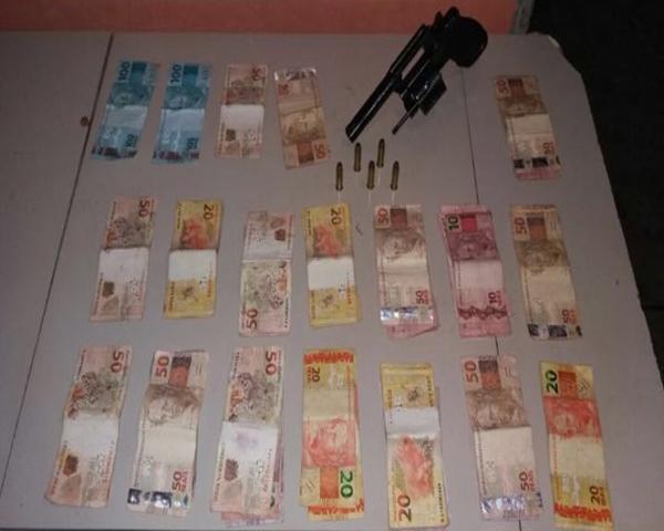Material apreendido na opera&ccedil;&atilde;o(Imagem:Reprodu&ccedil;&atilde;o)