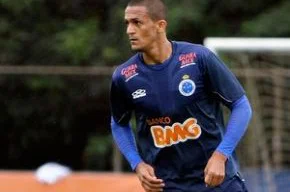 Mateus no treino