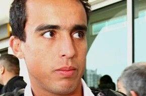 Meia não sabe se vai enfrentar o Grêmio no final de semana