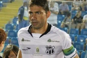 Mota, atacante do Ceará, é dúvida para jogo com CRB