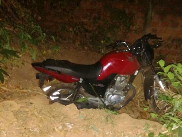 Moto recuperada(Imagem:Reprodu&ccedil;&atilde;o)