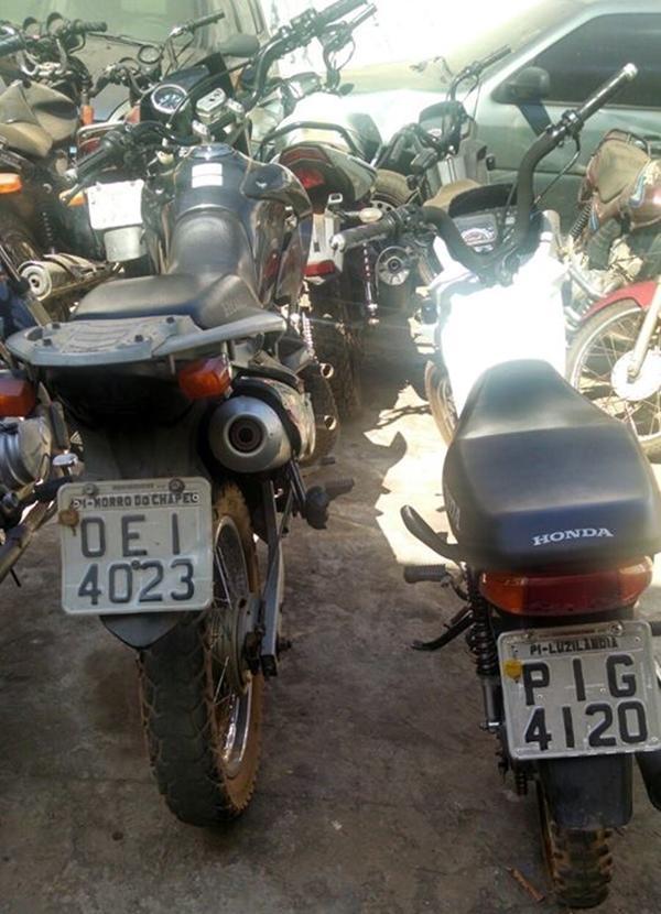 Motocicletas apreendidas em Luzil&acirc;ndia(Imagem:Reprodu&ccedil;&atilde;o)