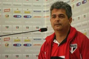 Ney Franco diz estar bem atento ao time da Lusa