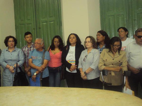 Novos membros do Conselho Municipal dos Direitos da Popula&ccedil;&atilde;o de L&eacute;sbicas, Gays, Bissexuais, Travestis e Transg&ecirc;neros.(Imagem:Divulga&ccedil;&atilde;o)