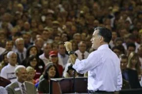 O republicano Mitt Romney discursa nesta quinta-feira (25) em Cincinnati, Ohio