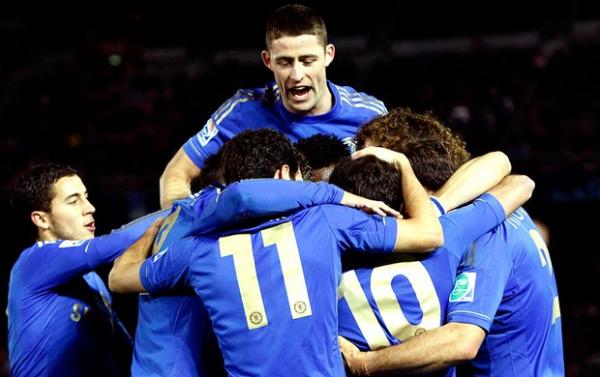 Oscar (11) comemora com os companheiros a vit&oacute;ria do Chelsea na semifinal do Mundial (Imagem:Reprodu&ccedil;&atilde;o)