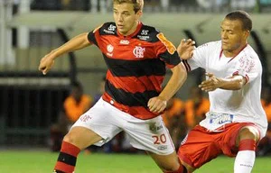 Patric quer Timbu brilhando longe de casa