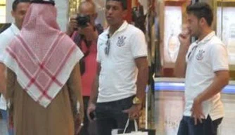 Paulinho foi reconhecido por um árabe no Shopping