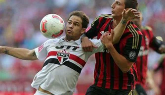 Ponte está perto de anunciar Silvinho do São Paulo