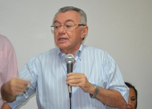 Prefeito Kl&eacute;ber Eul&aacute;lio(Imagem:Reprodu&ccedil;&atilde;o)