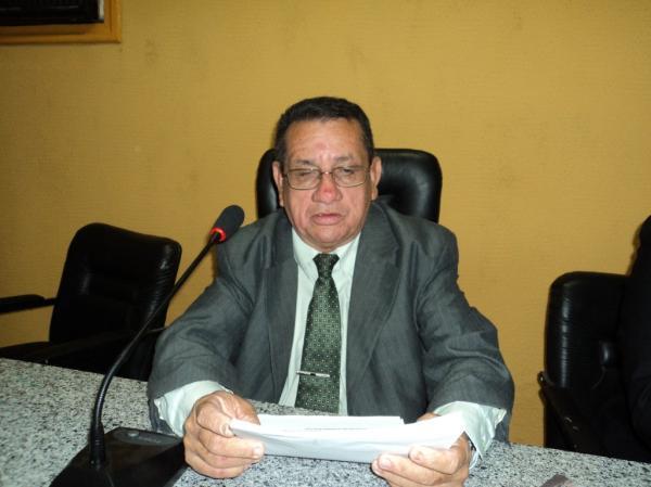 Presidente da Câmara de Vereadores de José de Freitas-PI, José de Araújo Chaves Neto, o Bacharel(Imagem:Reprodução)