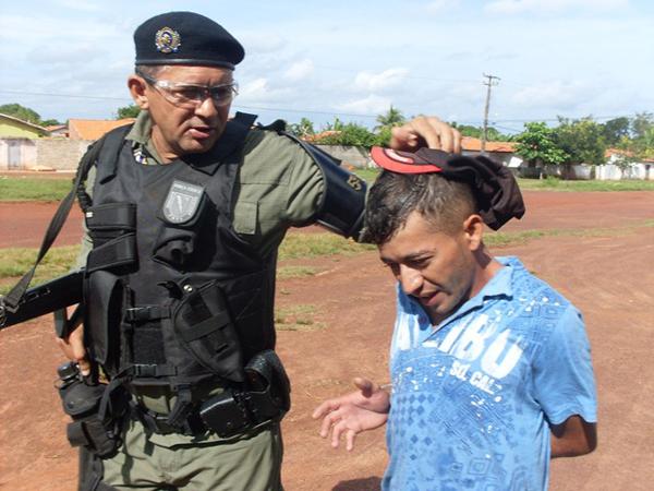 Raimundo Nonato Pires da Silva Pires preso pela polícia.(Imagem:Reprodução)