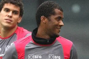 Renato Silva durante o treino do Vasco na manhã deste sábado
