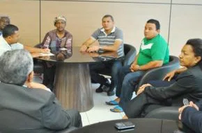 Reunião com terceirizados do HUT.