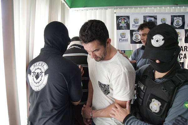 Roberto &eacute; apontado como o comandante da quadrilha (Imagem:Lucas Dias)