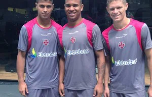 Romário, Jhon Cley e Marlone subiram para os profissionais
