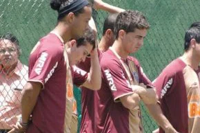 Ronaldinho e Bernard trabalharam normalmente
