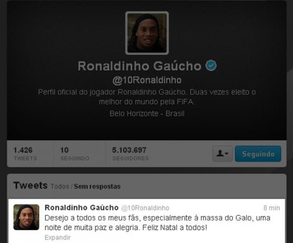 Ronaldinho Gaúcho manda recado aos fãs, em especial aos atleticanos(Imagem:Reprodução)