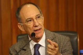 Rui Falcão