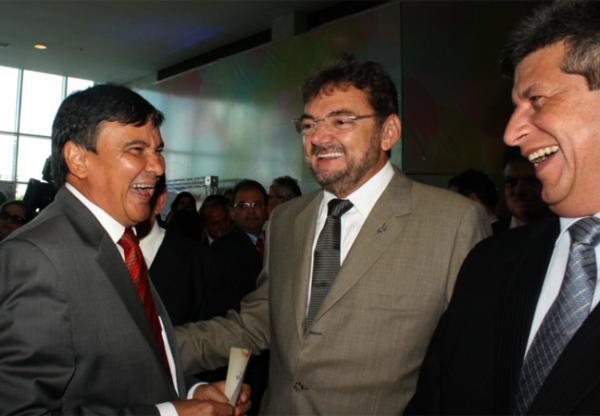 Senador Wellington Dias, Governador Wilson Martins e o Vice-governador, Zé Filho(Imagem:Reprodução)